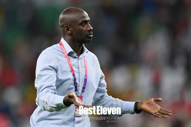 무기력한 0-2 완패… 아도 가나 감독도 인정했다