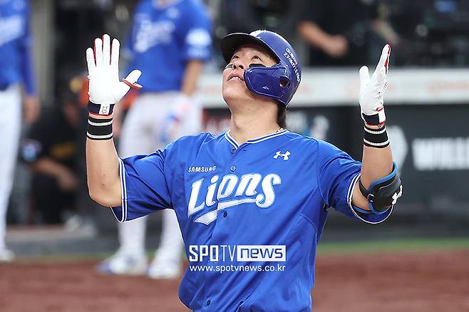 '4번째 FA' 강민호, 삼성 잔류가 최선?…소극적인 롯데, 다른 선택지 마땅치 않네