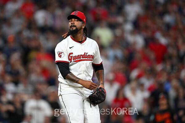 '영웅의 추한 몰락'...그 끝은 '불법 스포츠 도박'이었다[스한 위클리]