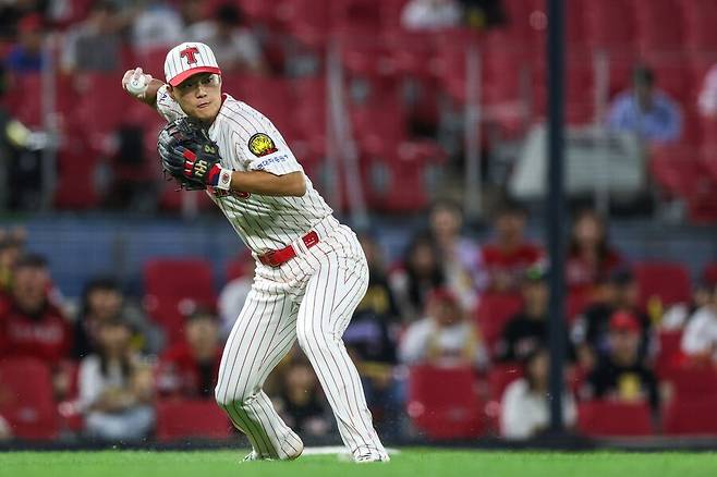 박찬호 잡아달라고 그렇게 부탁했는데… 이범호 또 FA 시장 시련, ‘우승 도전’ 시작부터 암초