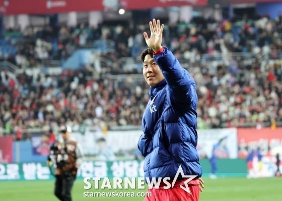 日도 반했다! 손흥민 원더골