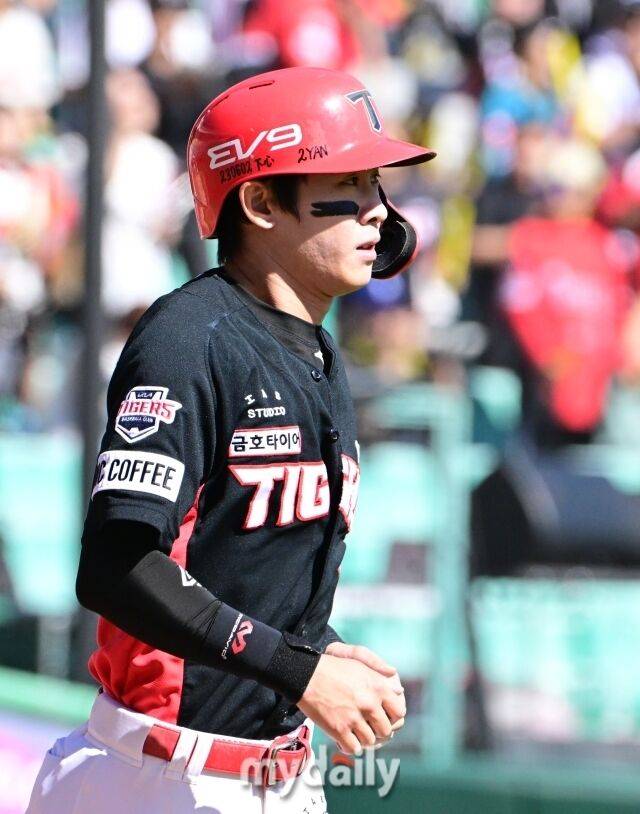 '두산행' 유력해 보이는데…박찬호 계약 발표, 이번주는 어렵다?