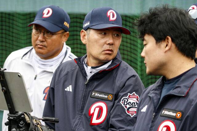 '두산행' 유력해 보이는데…박찬호 계약 발표, 이번주는 어렵다?