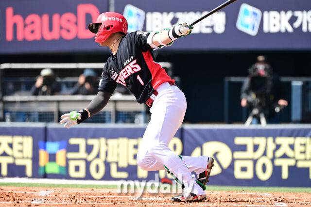 '두산행' 유력해 보이는데…박찬호 계약 발표, 이번주는 어렵다?