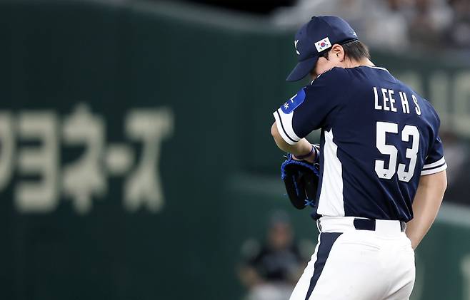 ABS에 젖은 한국 마운드 민낯, 일본과 수준 차 드러낸 임기응변 [IS 포커스]