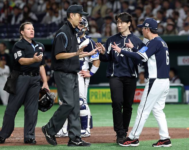 통하지 않았던 KBO 심판의 절규...한국인이라서가 아니라, 정심이 중요했기에