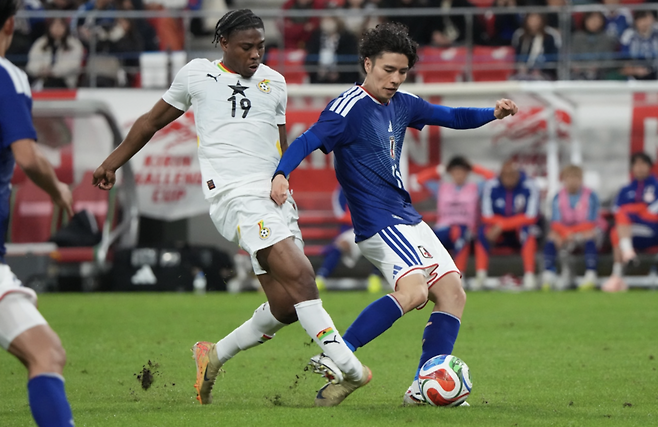 한국전 앞두고 이게 무슨 봉변인가...일본과 맞대결에서 발목 꺾인 가나 MF, 사실상 WC 출전 불가