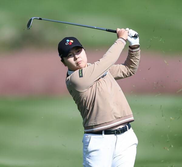 'KLPGA 상금왕' 홍정민, 위믹스 챔피언십 우승…올해 상금만 16억원 이상