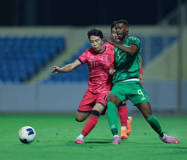 참사 반복! 韓 축구 심각하다! 사우디에 0-6, 중국에도 2연패…이민성호, 아시아 동네북 조짐 '위험 신호'