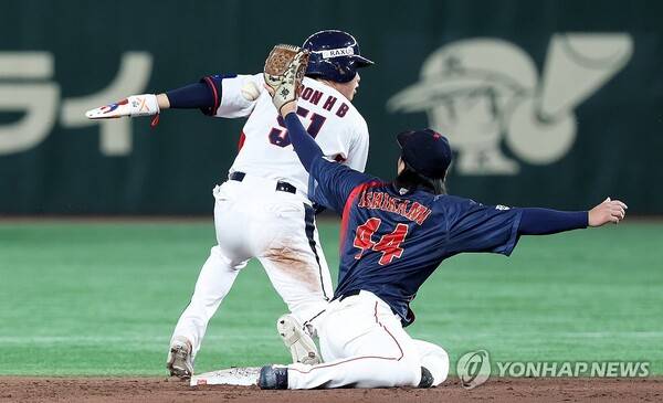 1이닝도 못막는 한국 불펜… 2이닝만에 6실점, 4-6 역전 허용 [야구 한일전]