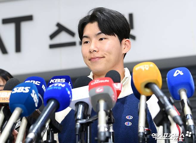 '이럴 수가' 다저스 트레이드설 떴다→김혜성, 1년 만에 오타니와 이별하나…