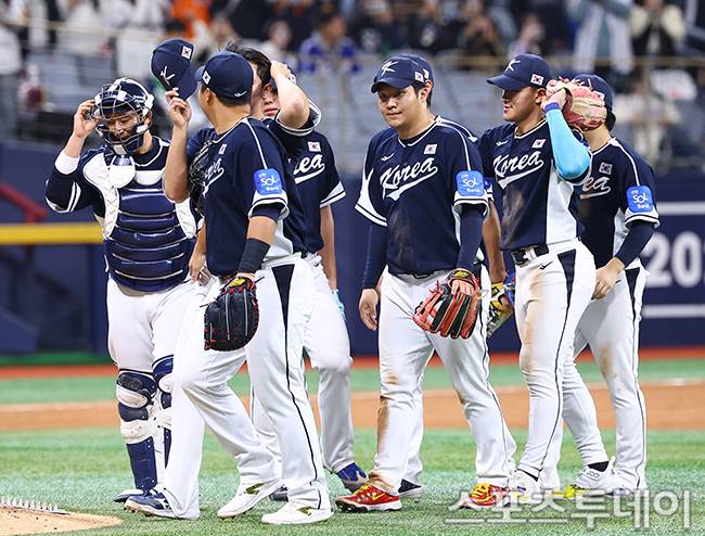 '공이 빠졌는데 세이프?' 류지현호 괴롭힌 ML 최초 여성 심판