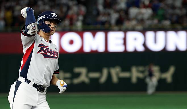 기적의 동점 솔로포 김주원의 '눈물의 기자회견'. 외할아버지 장례식 안가고 일본남았다[도쿄 인터뷰]