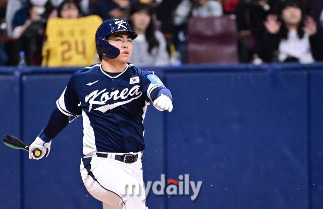 '수준 미달' 1차전 그 심판, 문현빈 도루&한국 무승부 지울 뻔했다…