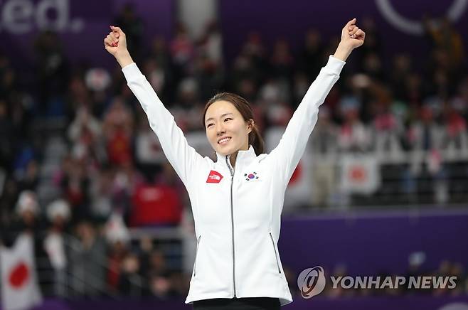 이상화 세계기록, 12년 만에 깨졌다…'36초36' 역사 속으로