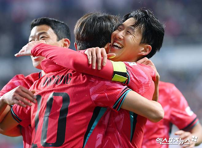 홍명보호 축하합니다! 韓 축구사 새로 썼다! 역대 최초 월드컵 '포트2 진입' 확정…노르웨이, 이탈리아 이겨줘서 고마워