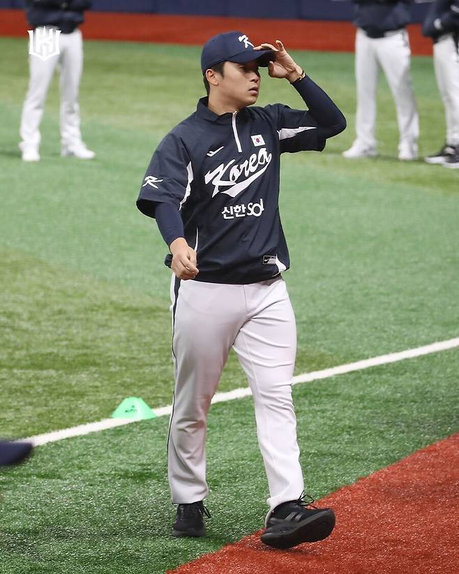 '말도 안돼' 충격의 143km 직구로 일본을 퍼펙트 봉쇄하다니…처참했던 볼넷 12개, 유일한 빛은 박영현이었다