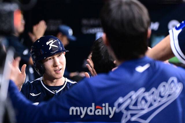 ‘30세’ 박찬호 80억원+α, 그러면 ‘27세’ 박성한·‘23세’ 김주원은 얼마 받아야 하나…오지환 124억원 깨질까