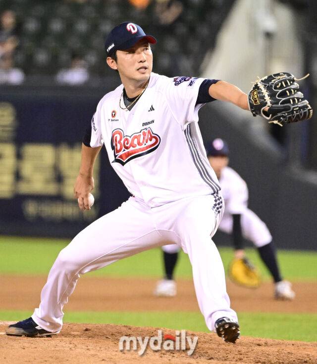 [공식발표] 홍건희 '옵트아웃' 선언! 두산과 완전 결별→시장 평가 받는다