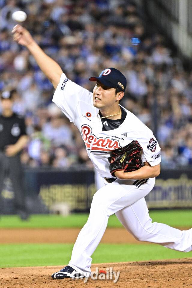 [공식발표] 홍건희 '옵트아웃' 선언! 두산과 완전 결별→시장 평가 받는다