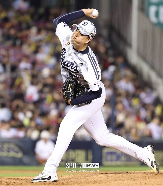 두산 박찬호 영입에 신났는데, 정작 마운드에서 누수… 예상 못한 작별, 이영하는 지킬 수 있나