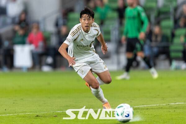 [오피셜] '손흥민 효과→매진 확정' LAFCvs밴쿠버 맞대결, 5만 3,000명 티켓 역대 최다 관중