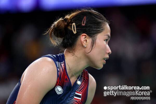 아! '돈벼락' 안세영, 35,625 달러 놓쳤다...상금 싹쓸이 '여제' 빠진 왕위 쟁탈전, 승자는 랭킹 9위 랏차녹 인타논