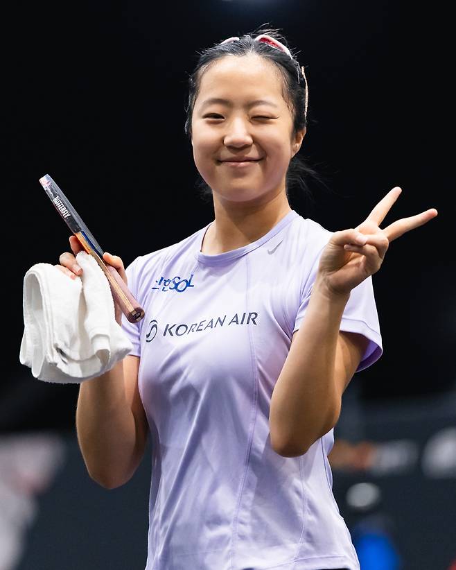 '신유빈 최초 쾌거' 좌절시킨 中 톱랭커...세계 1위 꺾고 올림픽급 금메달 획득!