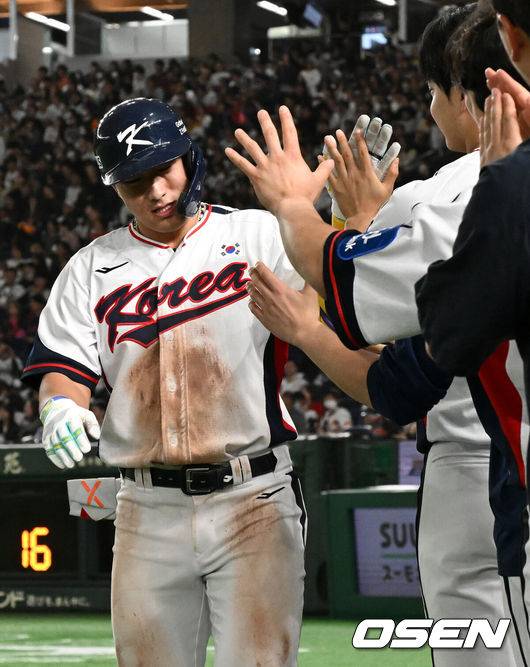 “ML급 선수다” 日감독까지 매료시켰는데, 국대 괴물타자 왜 “나한테 한 말 아냐, 갈 길 멀어” 손사래 쳤나