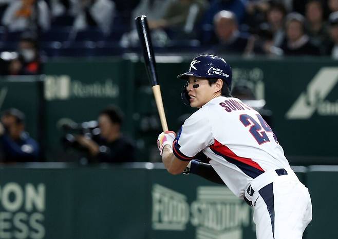 도쿄돔 침묵 빠뜨린 장쾌한 홈런, MLB가 깜짝 놀랐다… 그런데 이러다 WBC를 못 간다고?
