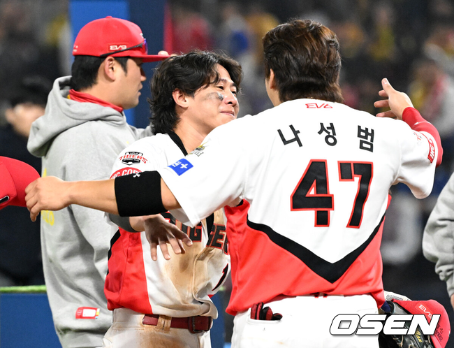 박찬호의 두산 이적에 150억 FA도 진한 아쉬움