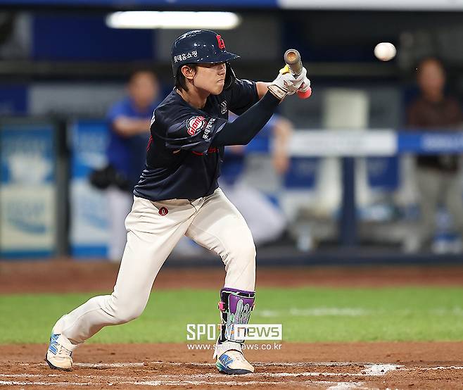 롯데 진짜 박찬호 외면했다…80억 투자 망설인 대가는? 트레이드 돌풍 유격수 업그레이드에 주목