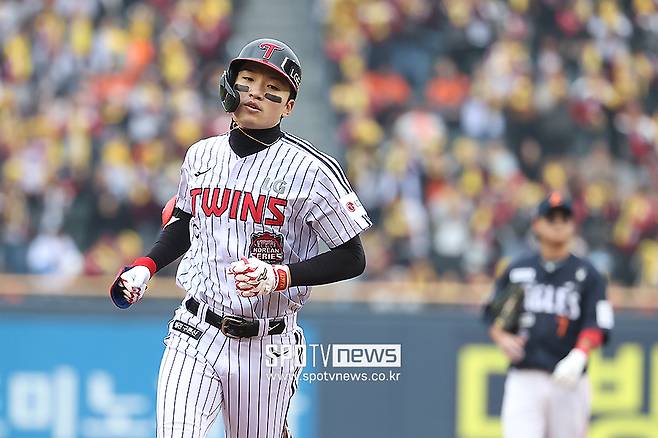 LG 결국에는 연봉 비우지도 못했다… 김현수-박해민 잔류전 더 꼬인다, 잘못하면 다 놓친다