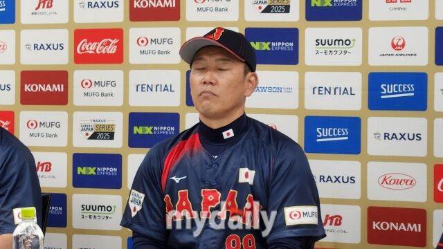 한국 대표팀에 악재…로버츠 감독