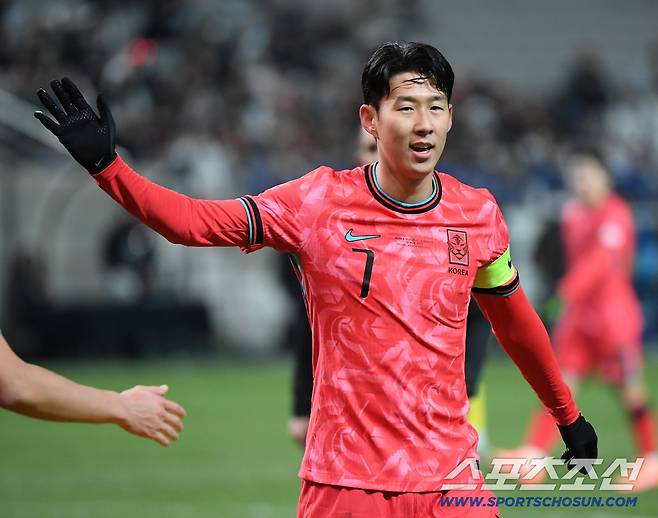 손흥민 또 당신입니까, EPL 역사에 SON은 지울 수 없다, 레전드 기록 전문가 '아시아 역사상 최고의 도우미'