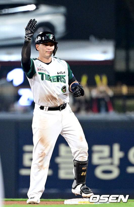 ‘FA 3호 계약 떴다’ 강백호 놓친 KT, ‘C등급 포수’ 한승택 전격 영입…4년 10억 규모 [단독]