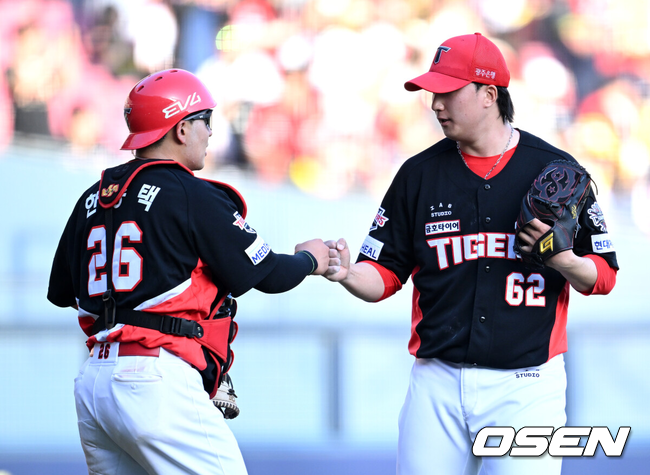 2년 38타석 뿐인데 당당히 10억 FA 잭팟, C등급 포수의 대반전...이래서 포수는 수비가 중요하다