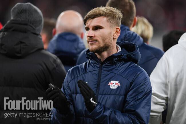 손흥민처럼 진작에 미국 가야 했다…“유명하기만 한 선수 필요 없어” 낙동강 오리알 신세