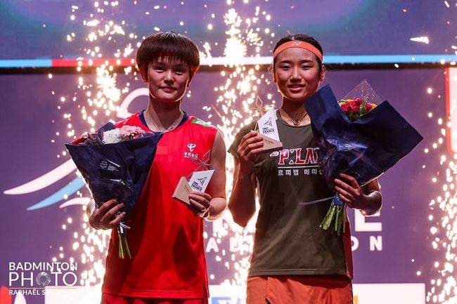 '7전 7패 안세영 없으니 우승!' 中 왕즈이, 쓰러져 펑펑 울었다...