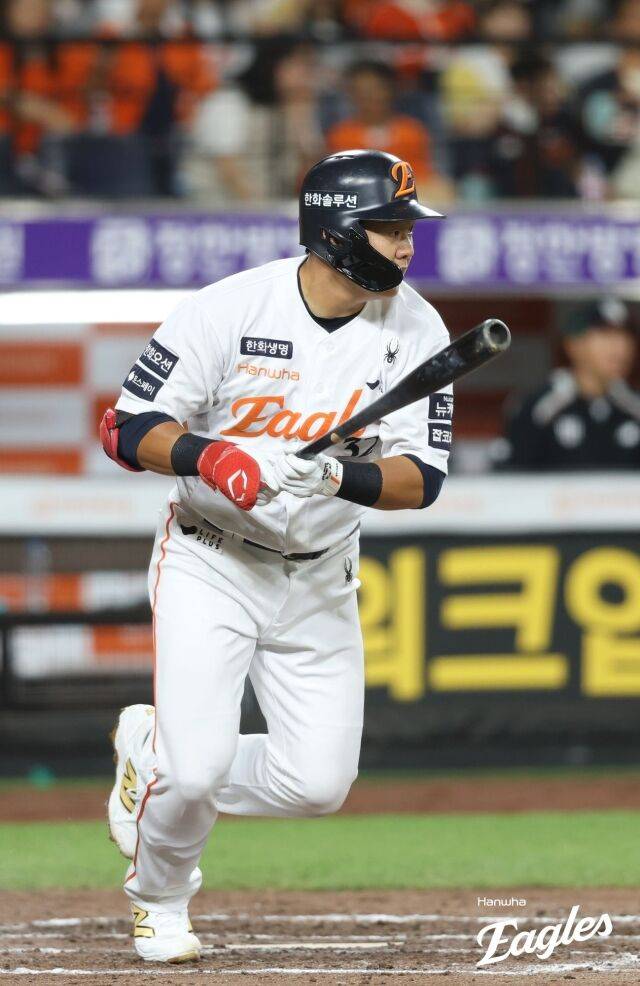 37세 포수에게 코치 맡긴 이유 있었나…김경문이 좋게 봤다, 홈런-홈런-홈런-홈런 포수+2군 타격왕 준비한다