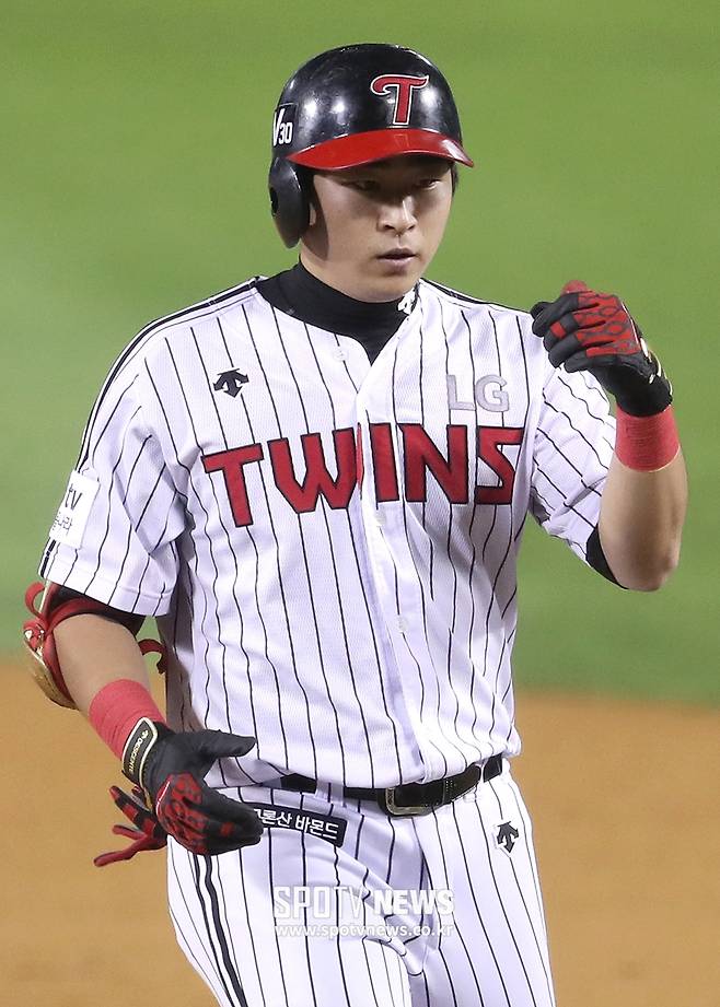 '레전드 호수비' 남기고 지도자 변신…