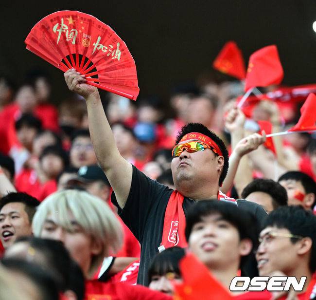 '중국 때문이야?' 48팀도 터질 지경인데...월드컵 64개국? FIFA가 진짜 미쳤다