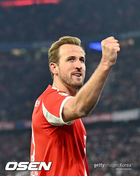 ‘김민재 후반전 교체출전’ 0-2로 뒤진 뮌헨, 올리세 2골-3도움 대활약에 6-2 대역전승…리그 선두 무패행진