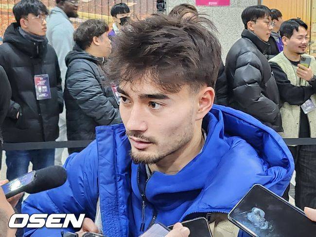 ‘홍명보 감독이 못 쓰는 걸까?’ 카스트로프, 소속팀 복귀하자마자 맹활약…묀헨글라트바흐 3-0 대승