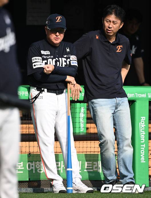 FA 이적생이 FA 보상선수로 친정팀 리턴?…'100억 강백호' 보상선수, '78억 엄상백' 시나리오 가능할까