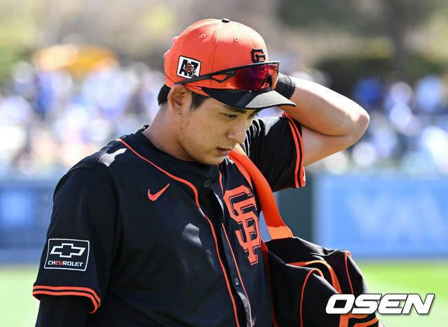 “수비 잘할 땐 말도 없더니” 이정후 작심 하소연→美평가도 싸늘하다 “LEE 수비 기대 이하, 중견수 계속 가능할지 의문”