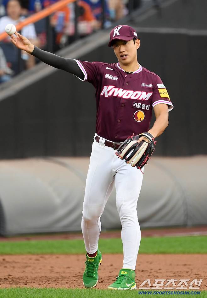 '얘는 그냥 평범하네?' 포스팅 나선 송성문, 시작부터 암울. 냉정한 현지 평가. 1000만불은 넘길까