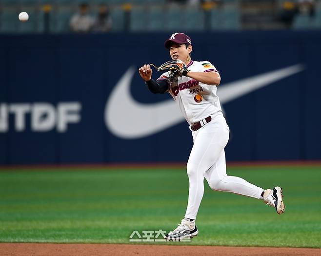 맵다 매워, 美 SONG 평가! “타격 능력 물음표, 유틸리티 자원? 글쎄…” [SS시선집중]