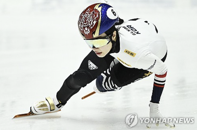 김길리 金金 2관왕! '미친 질주' 대역전 드라마! 女 1500m 우승…최민정은 은메달→韓 쇼트트랙, 월드투어 3차 대회 대반전!