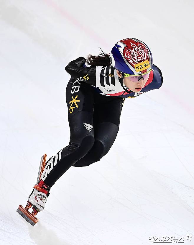 김길리 金金 2관왕! '미친 질주' 대역전 드라마! 女 1500m 우승…최민정은 은메달→韓 쇼트트랙, 월드투어 3차 대회 대반전!